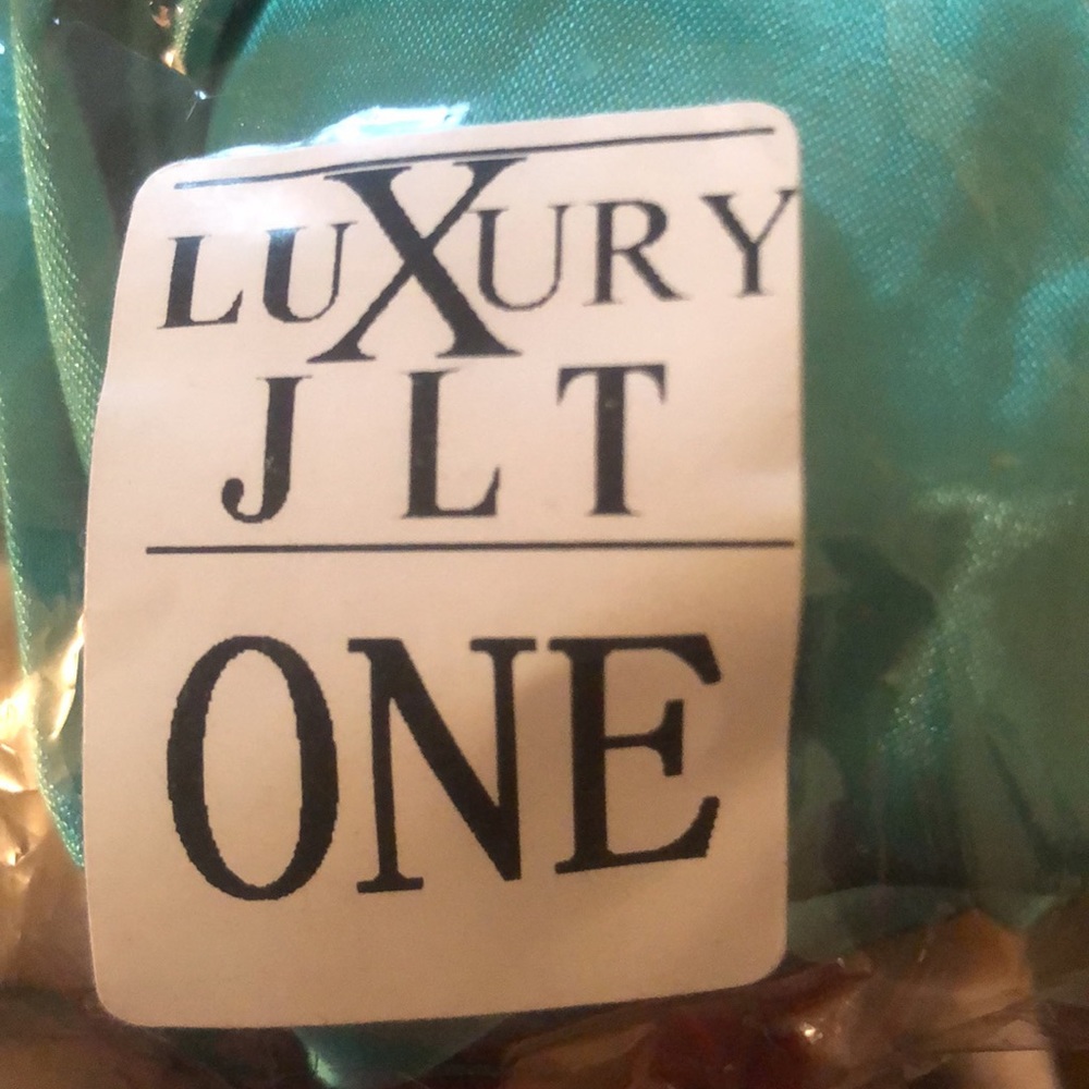 🌻 Satin Robe 🌻 - Picture 3 of 4